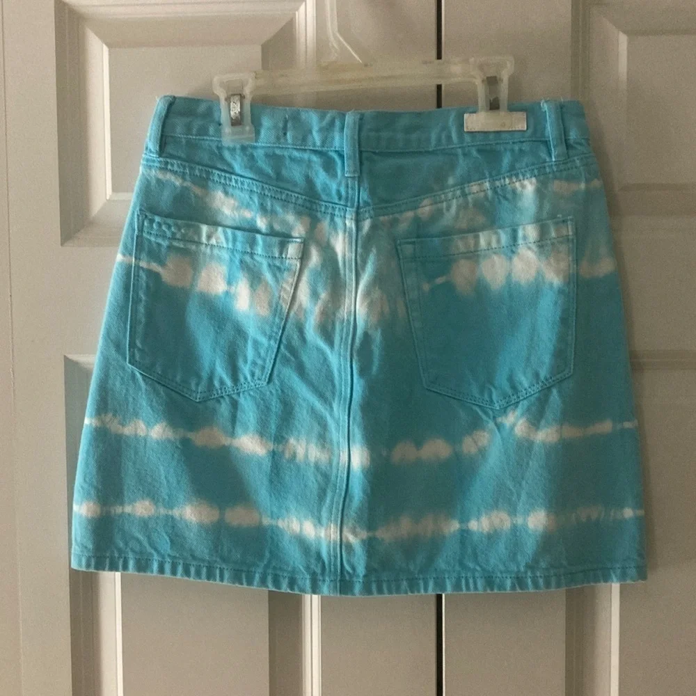 BLANK NYC women’s 27 tie dyed denim skirt blue white five pocket mini A-line